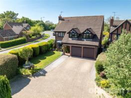 5, Bagehott Close, Droitwich WR9 8UJ