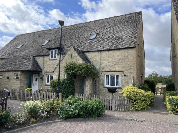 12 Broadlands Court.JPG