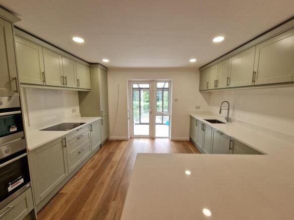 Kitchen / Dining room