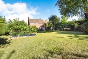 48, Kingsley Road, Eversley, Hook RG27 0NA