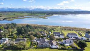 Can Y Goleuni, The Drive, Malltraeth, Bodorgan LL62 5AW