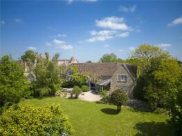 Hardys Barn, Lechlade Road, Lechlade GL7 3LF