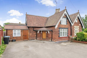 80, Oxford Road, New Denham, Uxbridge UB9 4DW