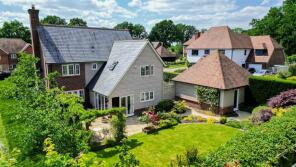 22, Parsonage Croft, Etchingham TN19 7BY