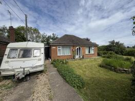 Chirpa, Drove Road, Shepeau Stow, Spalding PE12 0TU