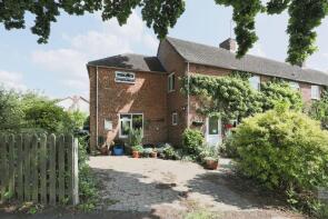 1, The Close, Warwick CV35 8AY