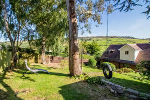 4, Yew Tree Lane, Holmbridge, Holmfirth HD9 2AG