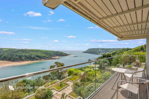 3, Monkston Point, Devon Road, Salcombe TQ8 8LP