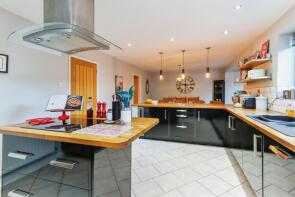 6, Offas Close, Oswestry SY10 9NG
