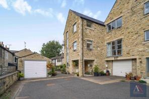 16, High Lock Court, Mytholmroyd, Hebden Bridge HX7 8DY