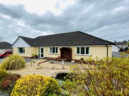 2 Albri, Parc Annell, Crugybar, Llanwrda SA19 8TJ