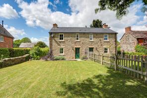1, Fieldhouse Cottage, Road From Junction With Branches Road To St Andrews Church, Newnham GL14 1EW