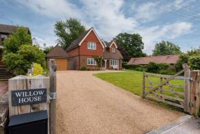 Willow House, Handcross Road, Haywards Heath RH17 6EJ