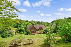Waggoners Cottage, Horsham Road, Dorking RH5 6NH