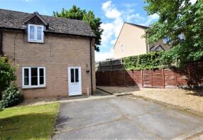 6, The Brooks, Oakham LE15 8BS