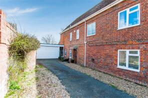 2, Matthews Oast, Plough Lane, Canterbury CT2 9AR