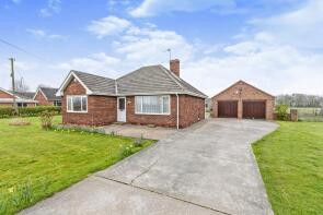 Glenroy, Pincheon Green Lane, Sykehouse, Goole DN14 9AQ