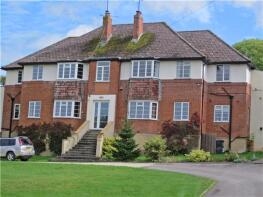 12, Chisenbury Court, East Chisenbury SN9 6AH
