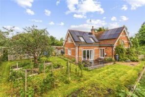Chapel House, Lambourn Road, Weston, Newbury RG20 8JA