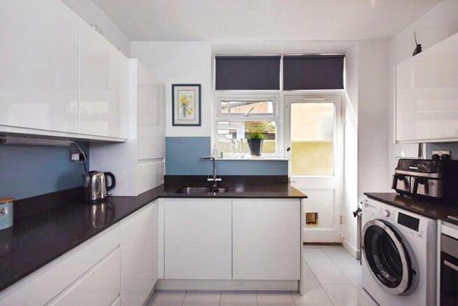 Fitted Kitchen