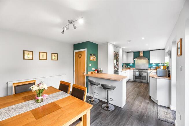 Kitchen Diner