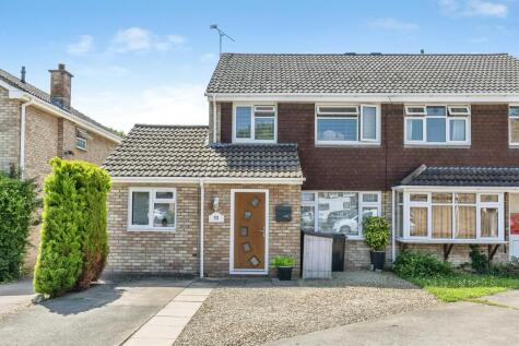 Roseville Avenue, Longwell Green, BRISTOL