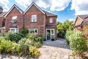 4, Station Road, East Grinstead RH19 4PE
