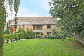 Dovecote Barn, Road From Kings Lane Junction To Crossroads At Kencot, Lechlade GL7 3QX