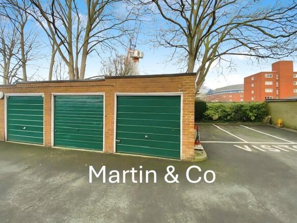 ac642b8d-Garage