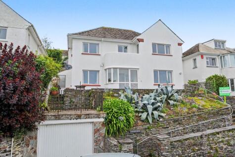 Bay View Road, East Looe