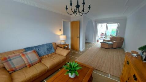 Ystad Celyn, Maesteg