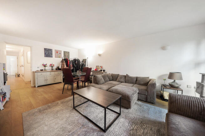 Flat 205, Michiga...