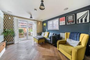 55, Canterbury Place, London SE17 3AD