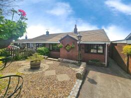 5, Dales Close, Stoke-on-trent ST8 7LZ