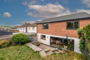 35, Westwick Crescent, Sheffield S8 7DL