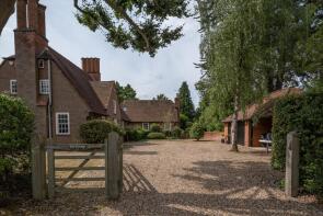 The Cottage, Seer Green Lane, Beaconsfield HP9 2ST