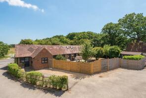 Swallow Cottage, Hungerhill Farm, Coolham Road, Horsham RH13 8QE