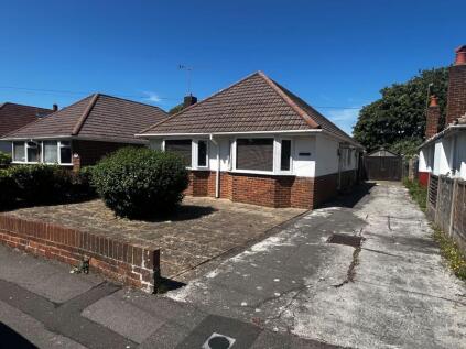 387 Castle Lane West, Bournemouth, Dorset, BH8 9TH