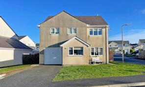 12, Cefn Dyffryn, Caernarfon LL54 7TQ
