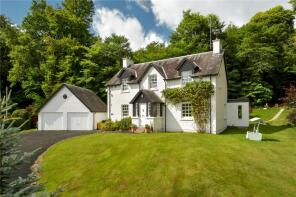 Bell Mount House, Access Roads Off The B898 Leading To Ballicock Farm, Dunkeld PH8 0JU