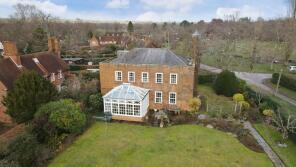 Christow Cottage, Seer Green Lane, Beaconsfield HP9 2ST