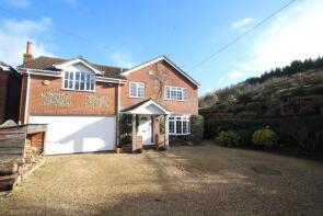 14, Manor Park, Marlborough SN8 3LF