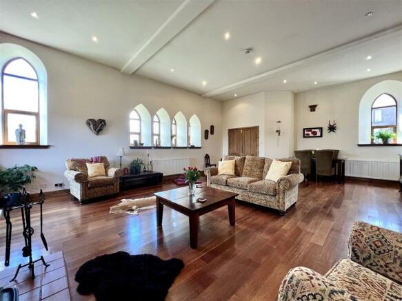 Formal Lounge