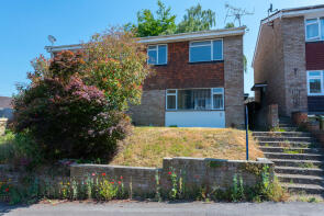 3, Allendale Close, Sandhurst GU47 8NJ