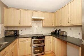 6, Thorndale Rise, Brinsworth, Rotherham S60 5EZ
