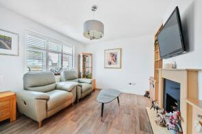 68, Scotland Bridge Road, Addlestone KT15 3HQ