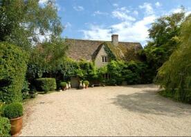 Ivy Cottage, Road From Wickwater Lane To Cerney Wick Lane, Cirencester GL7 5QH