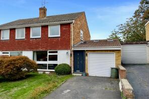 7, Monks Close, Farnborough GU14 7DB
