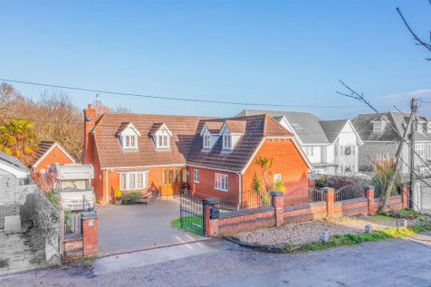 Wood Avenue, Hockley