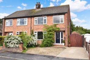 16, Castle Road, Harrogate HG3 2DU